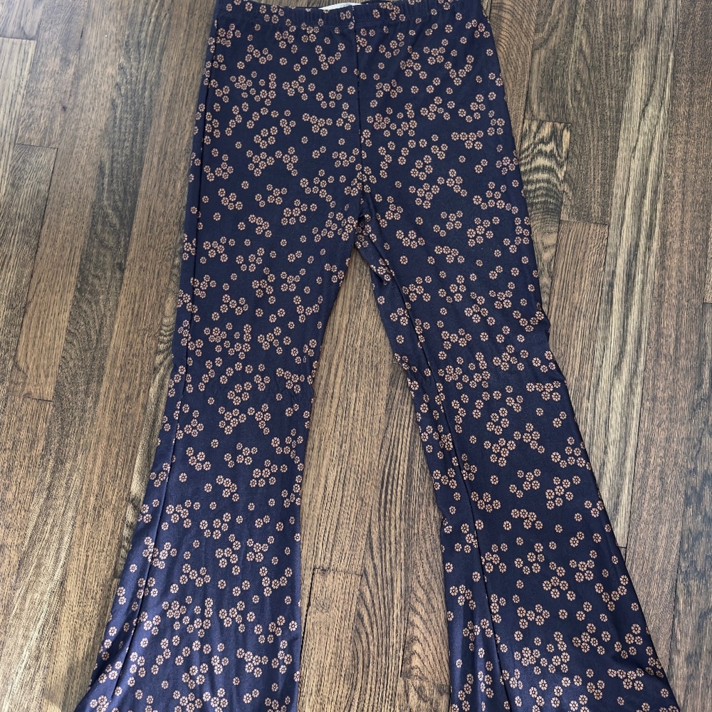 Novella Royale Iris Bells